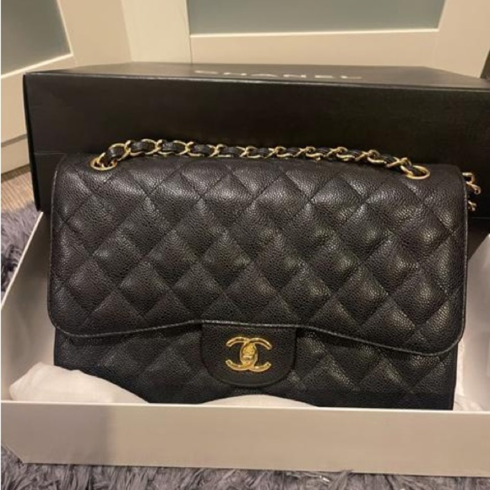 Chanel jumbo double flap